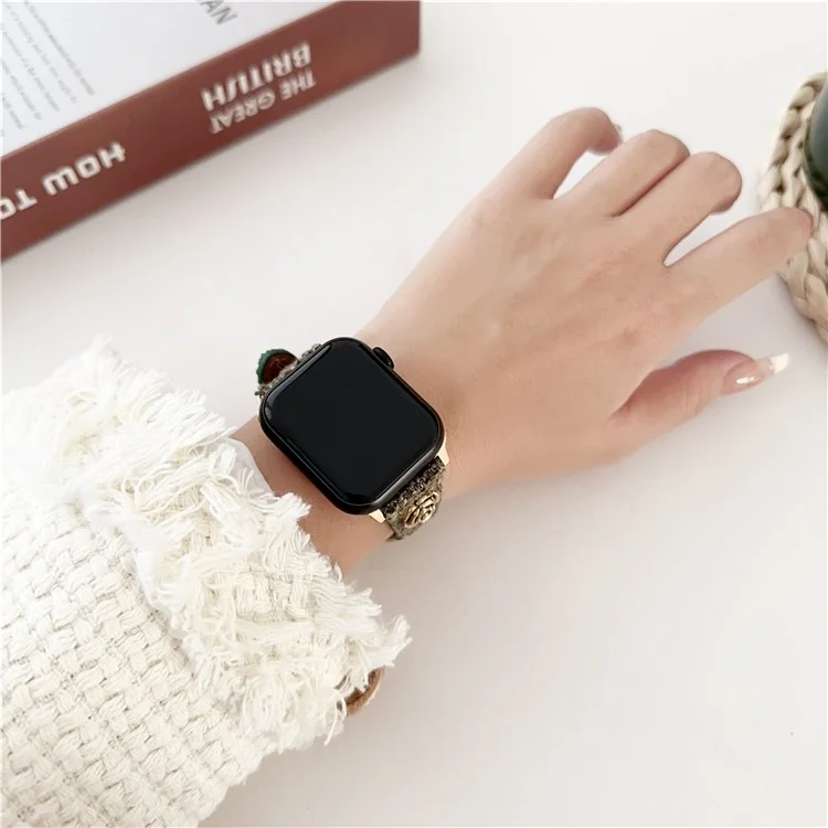 For Apple Watch 10 46mm / Ultra 2 / Ultra 49mm / 9 8 7 45mm / SE (2023) SE (2022) SE 6 5 4 44mm / 3 2 1 42mm Wrist Strap with Camellia Decor - Green