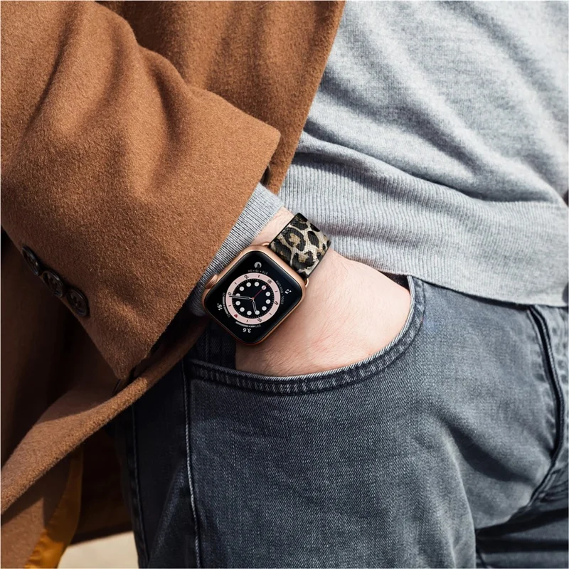 For Apple Watch Series 10 42mm / 9 8 7 41mm / SE (2023) SE (2022) SE 6 5 4 40mm / 3 2 1 38mm Wrist Strap - Leopard
