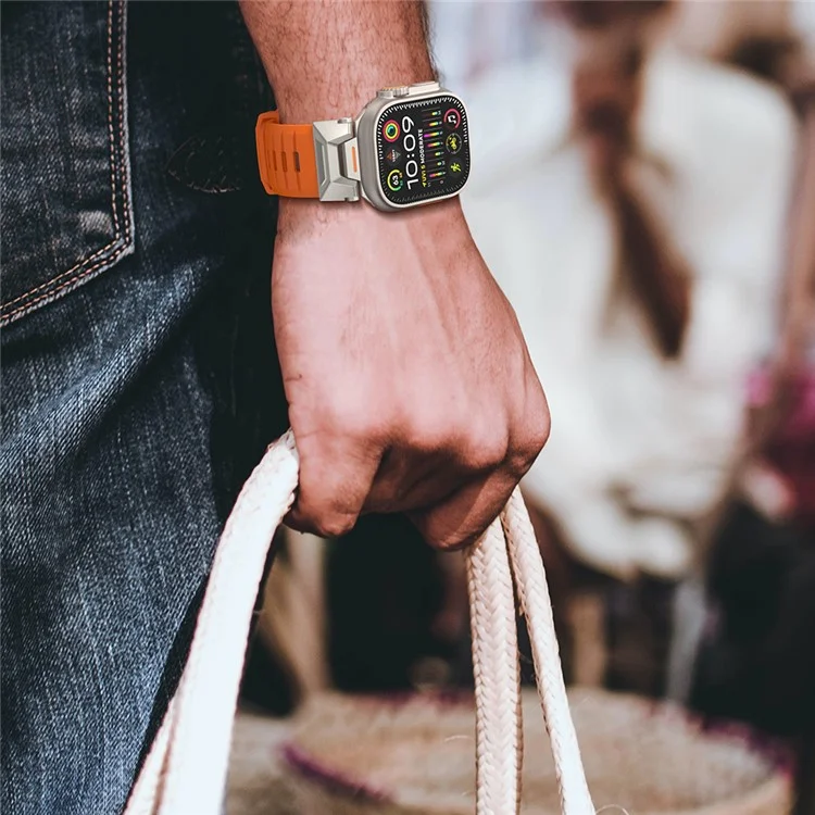 Fluorine Rubber Strap for Apple Watch 10 46mm / Ultra 2 / Ultra 49mm / 9 8 7 45mm / SE (2023) SE (2022) SE 6 5 4 44mm / 3 2 1 42mm Wrist Band - Orange