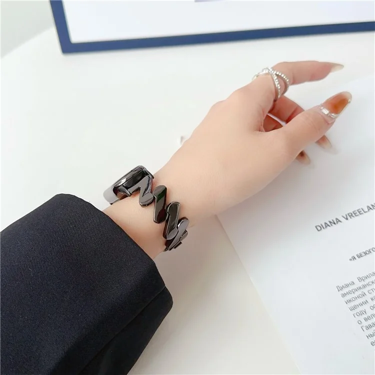 Für Xiaomi Mi Band 9 NFC / Mi Band 9 / Smart Band 8 NFC / Smart Band 8 / Band 7 / 6 / 5 Uhrenarmband Zink-Legierung Wellendesign Armband - Schwarz