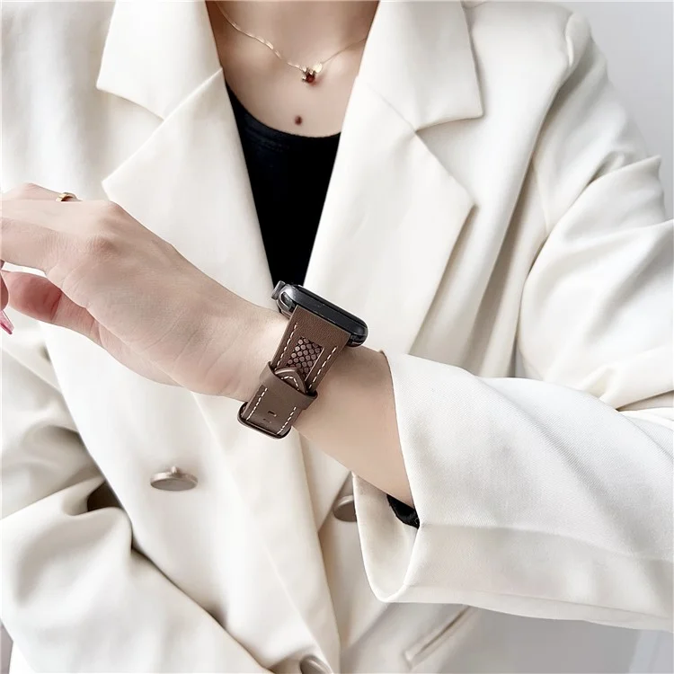 Pour Apple Watch 10 46mm / Ultra 2 / Ultra 49mm / 9 8 7 45mm / SE (2023) SE (2022) SE 6 5 4 44mm / 3 2 1 42mm Sangles de montre en mesh PU Leather - Café