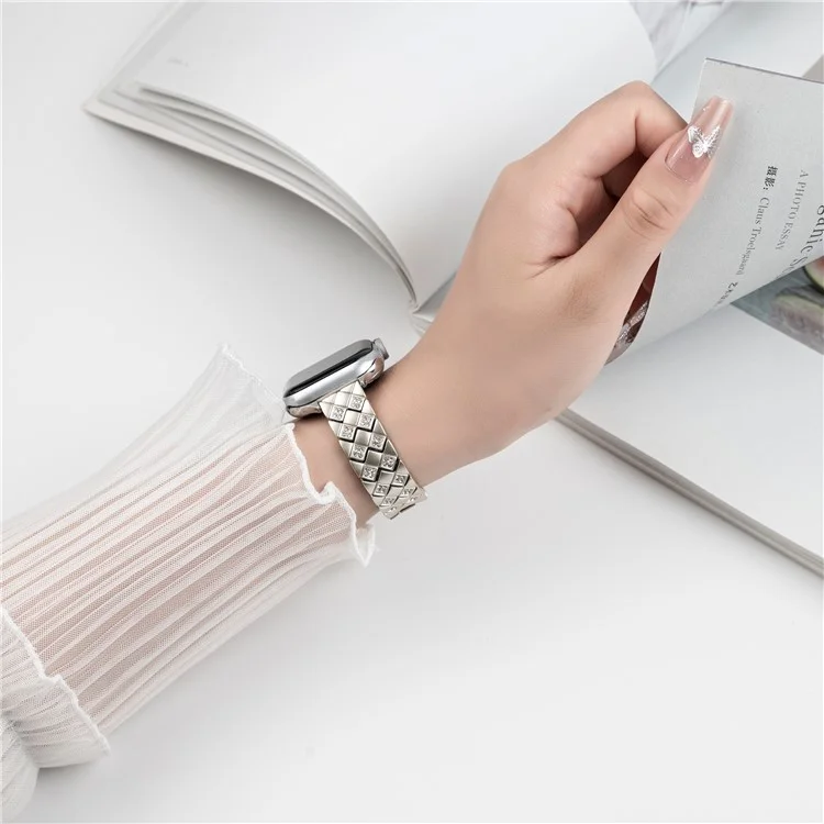 For Apple Watch 10 46mm / Ultra 2 / Ultra 49mm / 9 8 7 45mm / SE (2023) SE (2022) SE 6 5 4 44mm / 3 2 1 42mm Rhombus Zinc Alloy Strap - Starlight