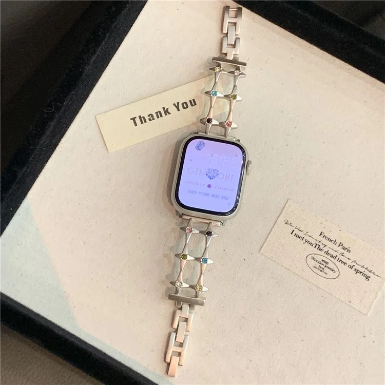 For Apple Watch Series 10 42mm / 9 8 7 41mm / SE (2023) SE (2022) SE 6 5 4 40mm / 3 2 1 38mm Alloy Bracelet Watch Band - Starlight