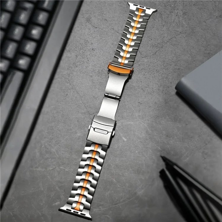 For Apple Watch 10 46mm / Ultra 2 / Ultra 49mm / 9 8 7 45mm / SE (2023) SE (2022) SE 6 5 4 44mm / 3 2 1 42mm Titanium Steel Wrist Strap - Titanium+Orange