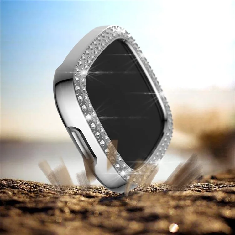 Doppelreihiger Rhinestone PC Hohlraum Elektroplattierung Gehäuse (unterstützt Stromladung mit Gehäuse) für Fitbit Versa 3/Sense - Transparent - Silber