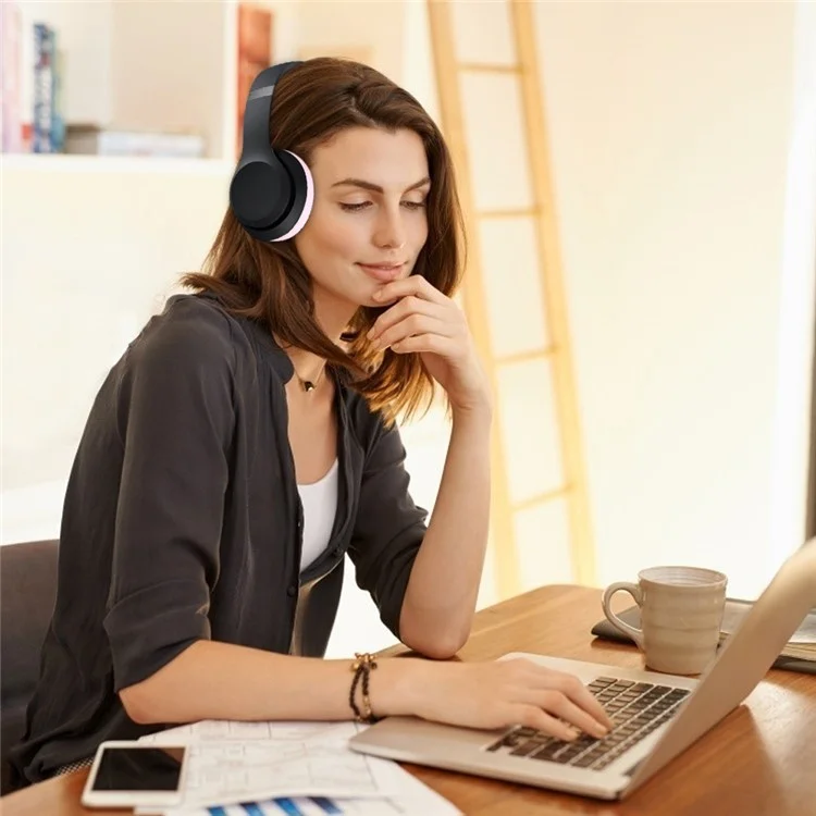 1 Coppia di Custodie in Silicone per Padiglioni Auricolari per Beats Solo 4 Cuffie On-Ear - Beige