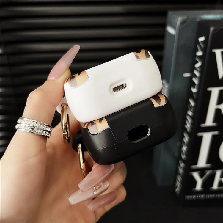 For Apple AirPods 3 Protective Case PC + TPU Leopard Earphone Cover with Mirror and Hook - Black