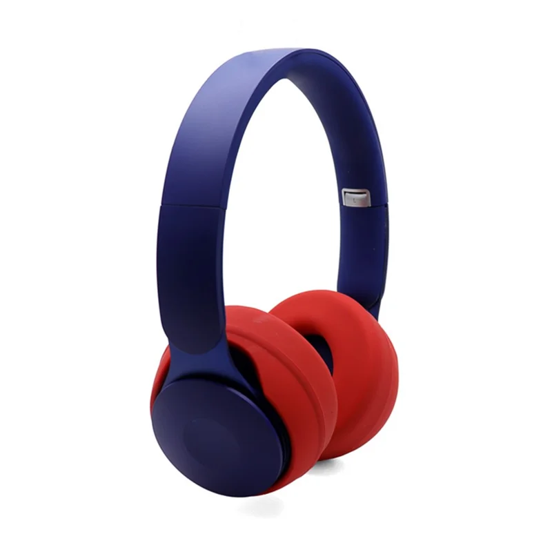 1 Pair Silicone Cushion Protective Cover Ear Pads for Beats Solo Pro Bluetooth-compatible Headphone - Luminous Green