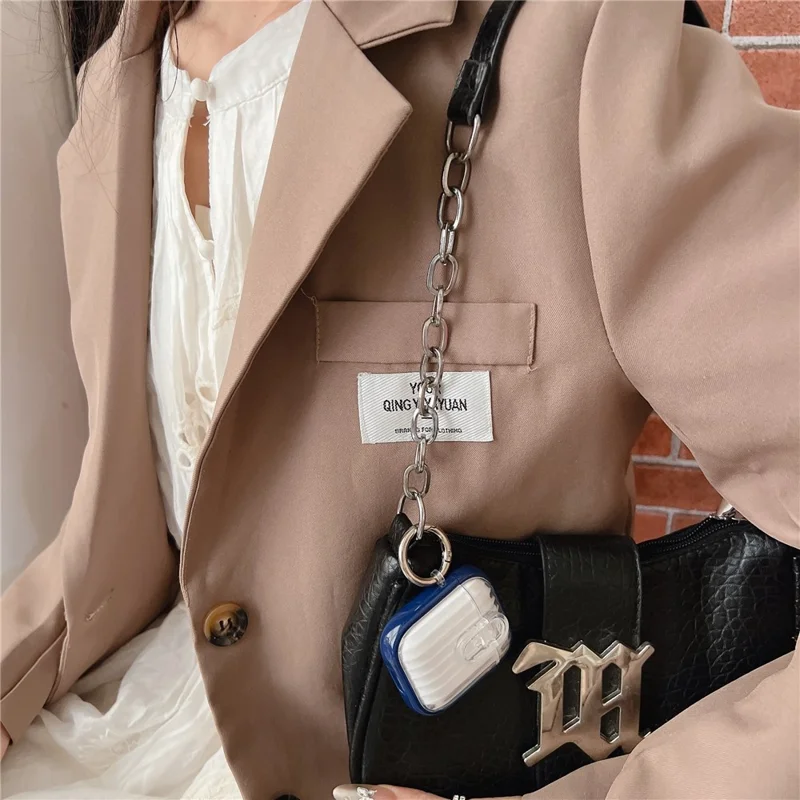 Protective Case for Apple AirPods with Wireless Charging Case (2019)  /  AirPods with Charging Case (2019)  /  (2016) TWS Earbuds Cover - Red  /  Black