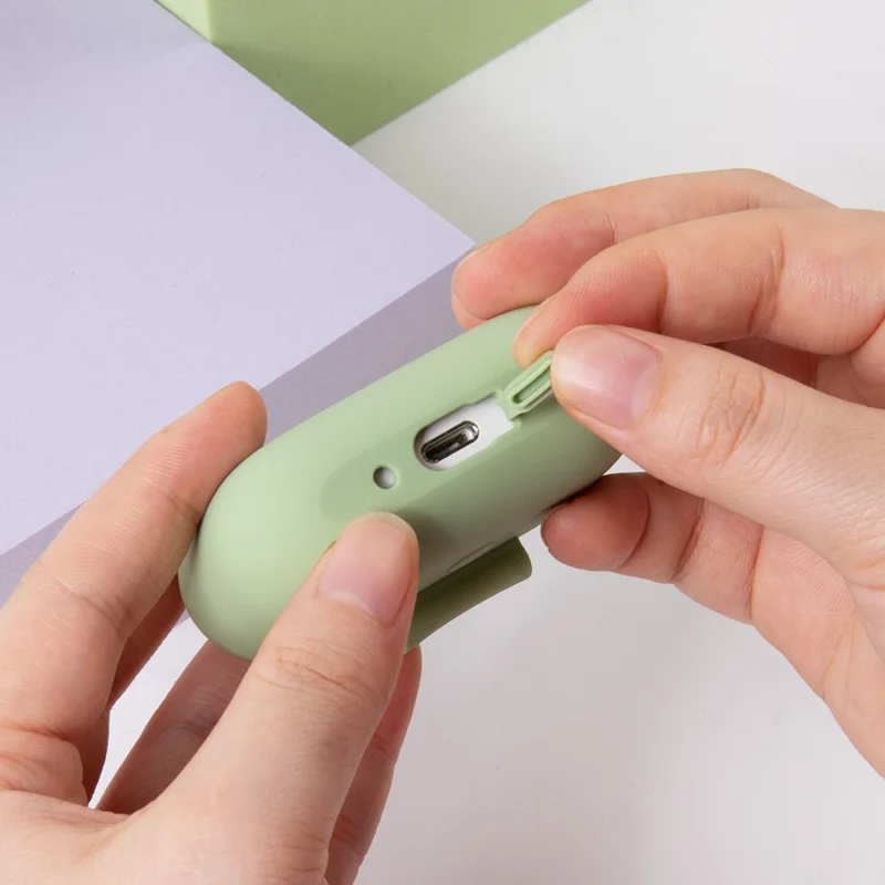 For AirPods Pro 3 Silicone Case Soft Wireless Earbud Organizer Cover Thickness 2.0mm with Carabiner - Lavender Grey