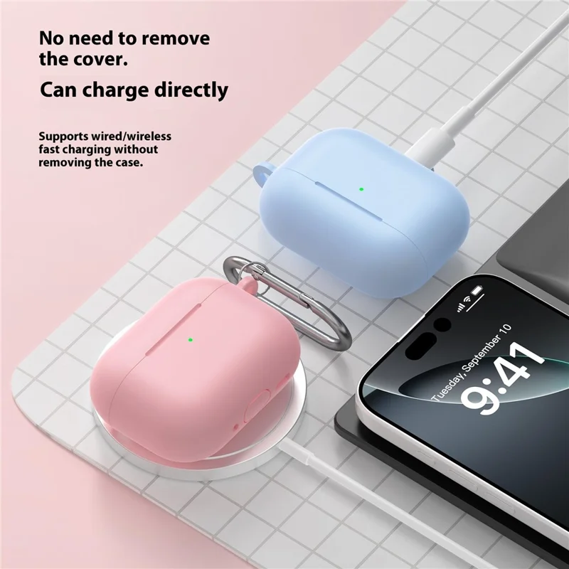 For AirPods Pro 3 Silicone Case 2.3mm Earphone Protective Cover with Carabiner - White
