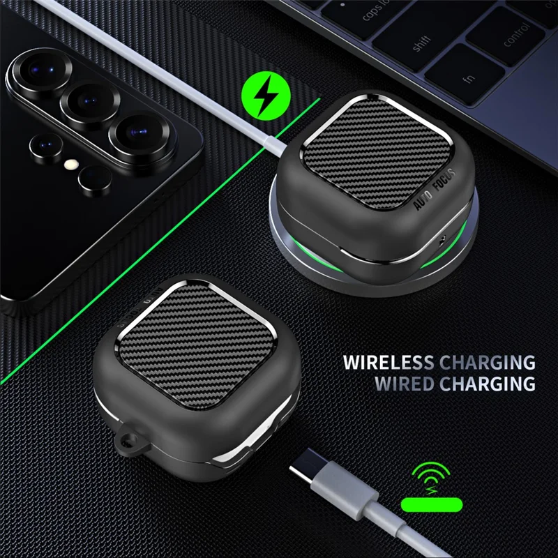 Capa para Samsung Galaxy Buds4 / Buds4 Pro com Textura de Fibra de Carbono, Capa Protetora em TPU com Gancho - Preto