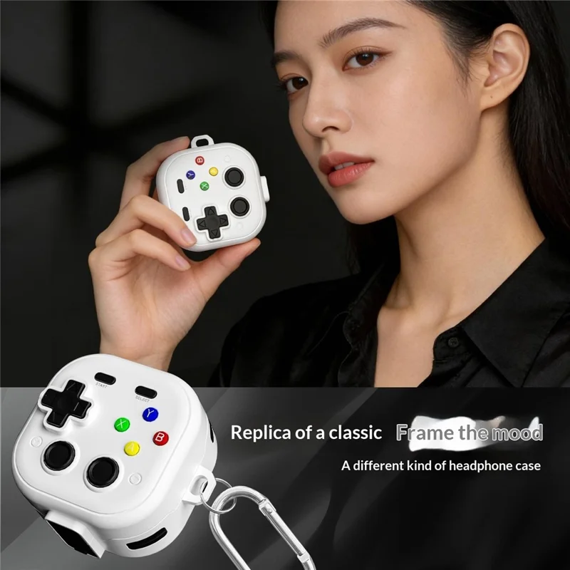 For Samsung Galaxy Buds4  /  Buds4 Pro Case with Hanging Buckle  /  Cleaning Pen, Gaming Controller Style TPU + PC Earphone Cover - Black