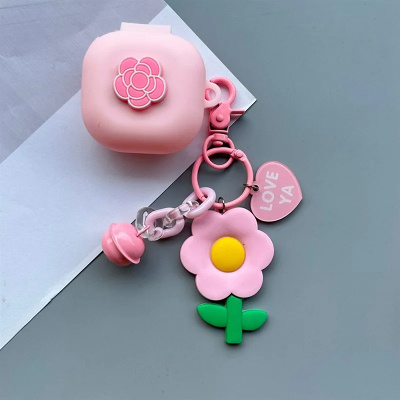 For Samsung Galaxy Buds4 / Buds4 Pro Silicone Case Flower Earphone Cover with Pendant Bell - Style A