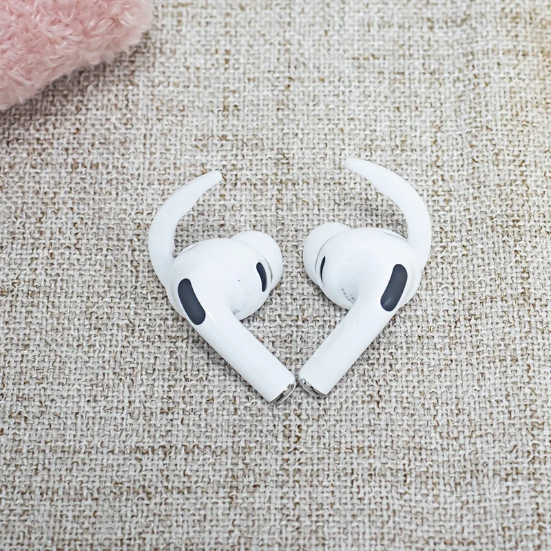 For AirPods Pro 3 Protective Cover Anti Drop Silicone Case with 3 Pairs Ear Hooks and Hanging Buckle - Mixture