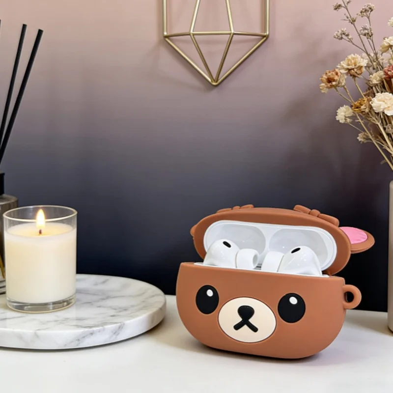 Silicone Case for AirPods Pro 3 Cute Bear Cartoon Design Protective Cover with Carabiner Clip