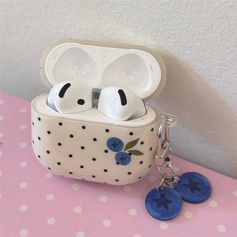 Funda TPU para AirPods 4 con diseño de puntos de arándano, funda protectora con colgante y hebilla metálica