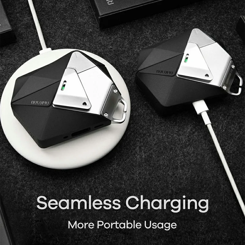 Funda Protectora AULUMU A39 para AirPods Pro 3 con Diseño Geométrico Tallado al Diamante y Correa Anticaídas - Negro