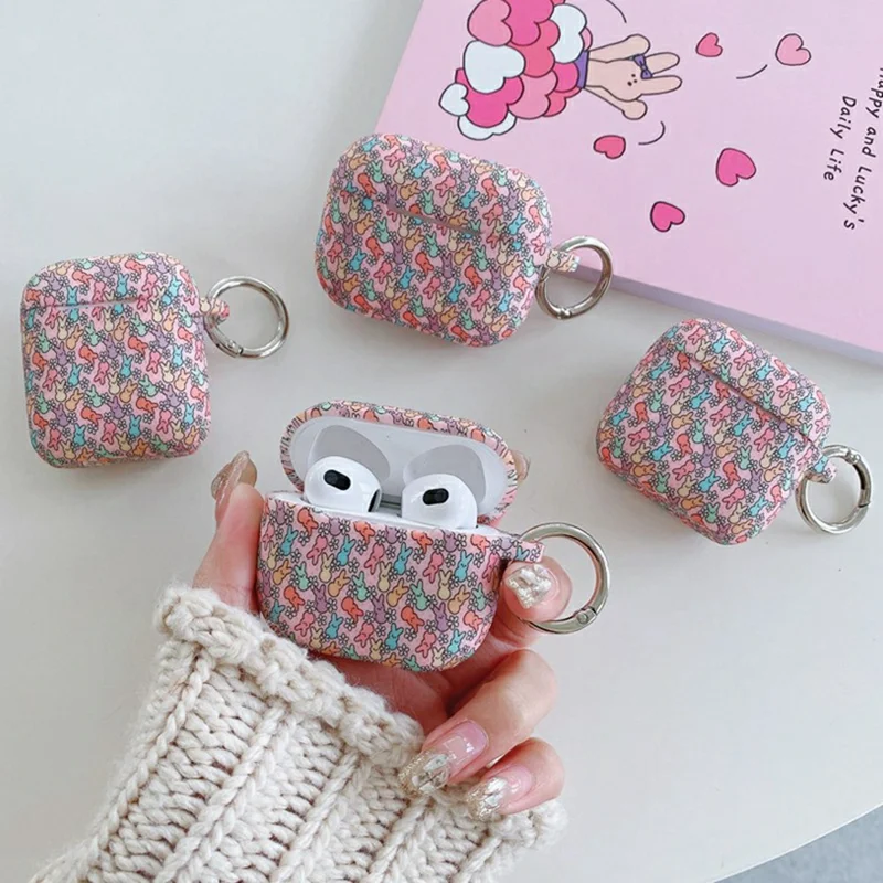 Silicone Case for Apple AirPods with Wireless Charging Case (2019) / AirPods with Charging Case (2019) / (2016) Cute Rabbit Pattern Earphone Protective Cover with Hanging Buckle