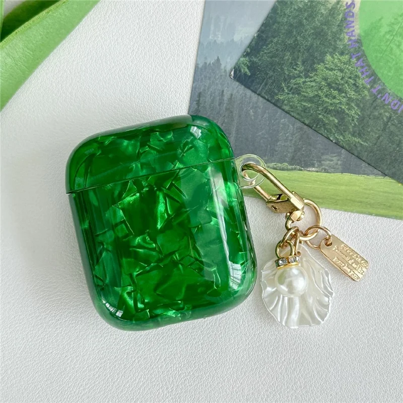 TPU Case for Apple AirPods with Wireless Charging Case (2019) / AirPods with Charging Case (2019) / (2016) Green Shell Grain Earphone Cover with Shell Pendant