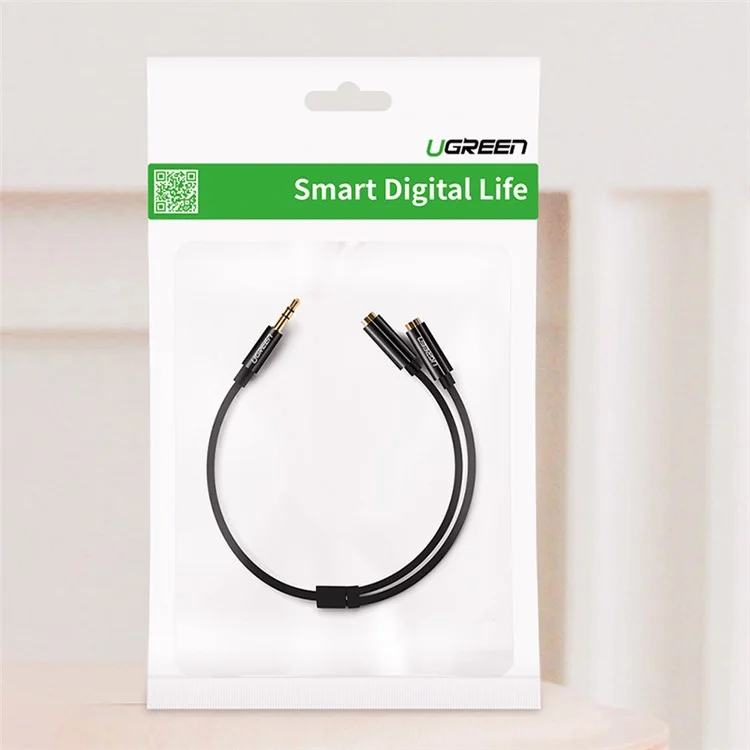 UGREEN 20816 20cm 3.5mm Male to Dual 3.5mm Female Adapter AUX Cable Gold-Plated Connectors Braided Copper Wire for PCs/Laptops/Smartphones - Black