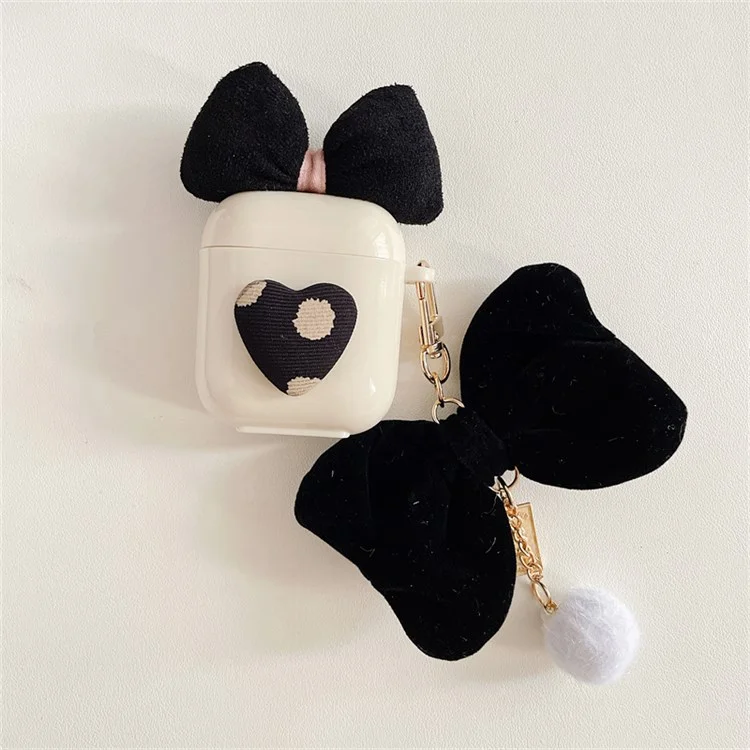 Para Apple AirPods Con Caja De Carga (2016) / (2019) / Airpods Con Caja De Carga Inalámbrica (2019) Linda Cubierta Protectora TPU Bluetooth Funda Para Auriculares Con Peluche Gran Arco Colgante
