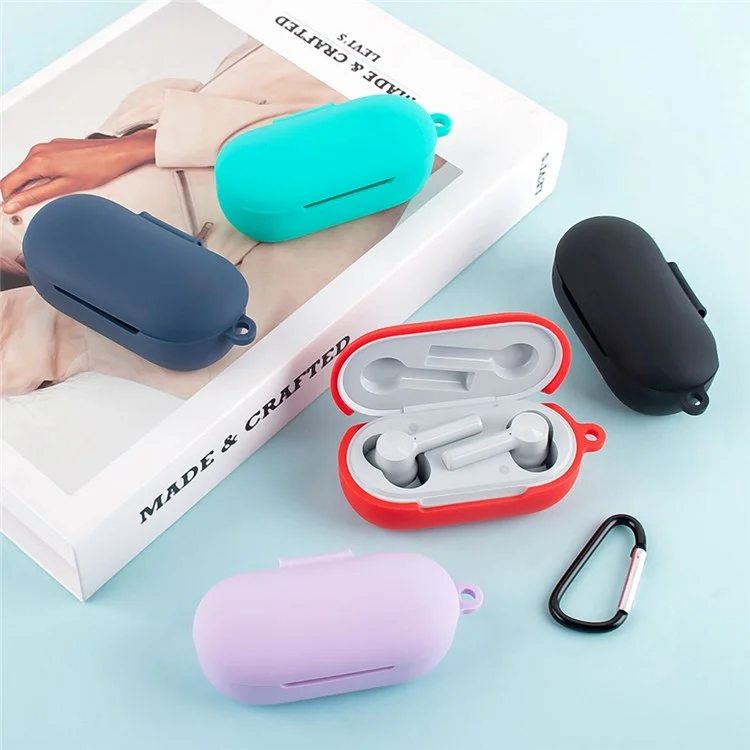 For OnePlus Buds Z Soft Silicone Anti-fingerprint Anti-drop Bluetooth-compatible Earphone Protective Case Cover with Buckle - Red