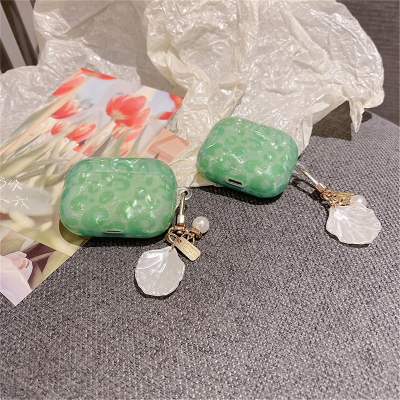For Apple AirPods 3 Stylish Shell Grain TPU Anti-wear Bluetooth-compatible Earphone Charging Case Protective Cover with Shell Pearl Pendant