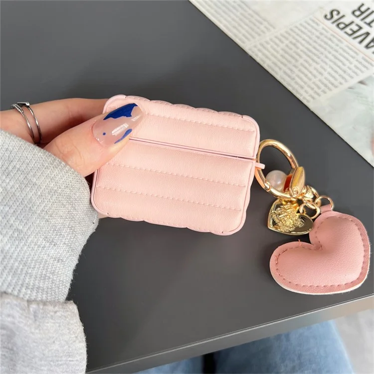 Pour Apple AirPods 3 Électricité de Veste à la Veste Écouteur D'écoute en Cuir + Tpu Couvercle de Protection Anti-automne Avec Pendentif Cardiaque - Rose