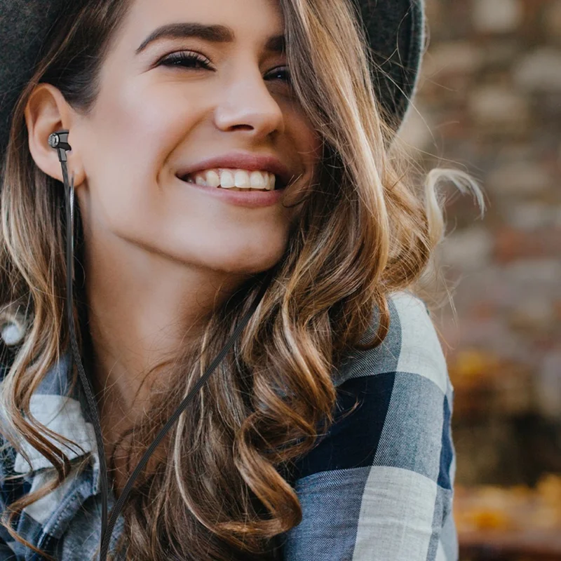 CELEBRAT G9 3.5mm Wired In-ear Earphone Wire Control Music Calling Headset - Rose