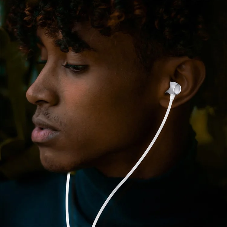 CELEBRAT G10 3,5 mm Fio de Controle Fone de Ouvido de Metal Intra-auricular Estéreo Música Chamando Headset - Champagne Gold