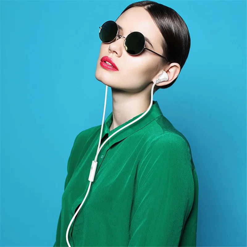 CELEBRAT G3 Wide Cable 3.5mm In-ear Earphone Stereo Music Calling Phone Headset - White