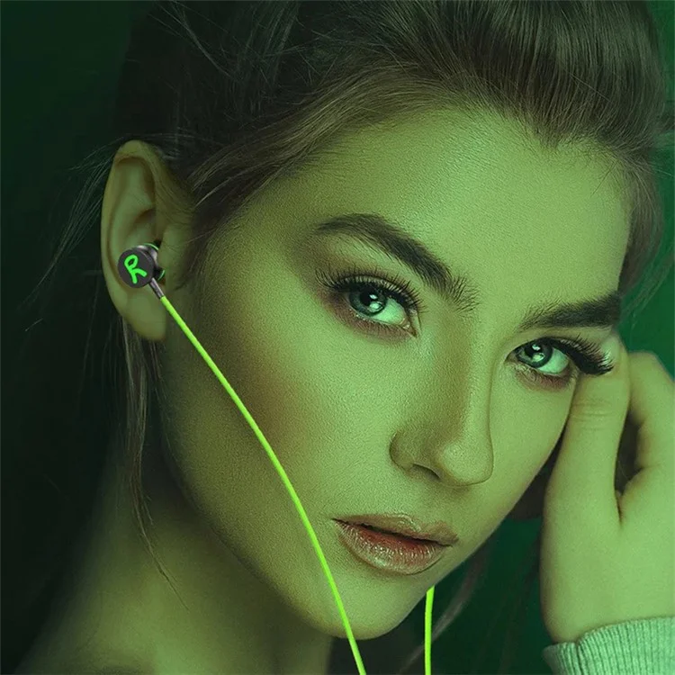 P08 Angled 3.5mm Wired Gaming Headphone Volume Control In-Earbud Earphone - Green