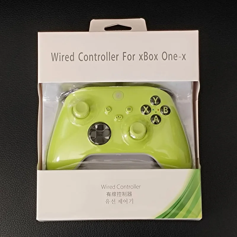 WT005 Wired Game Controller for Xbox One  /  Xbox Series S / X / PC Gaming Gamepad with Headphone Jack 3.5mm - Green