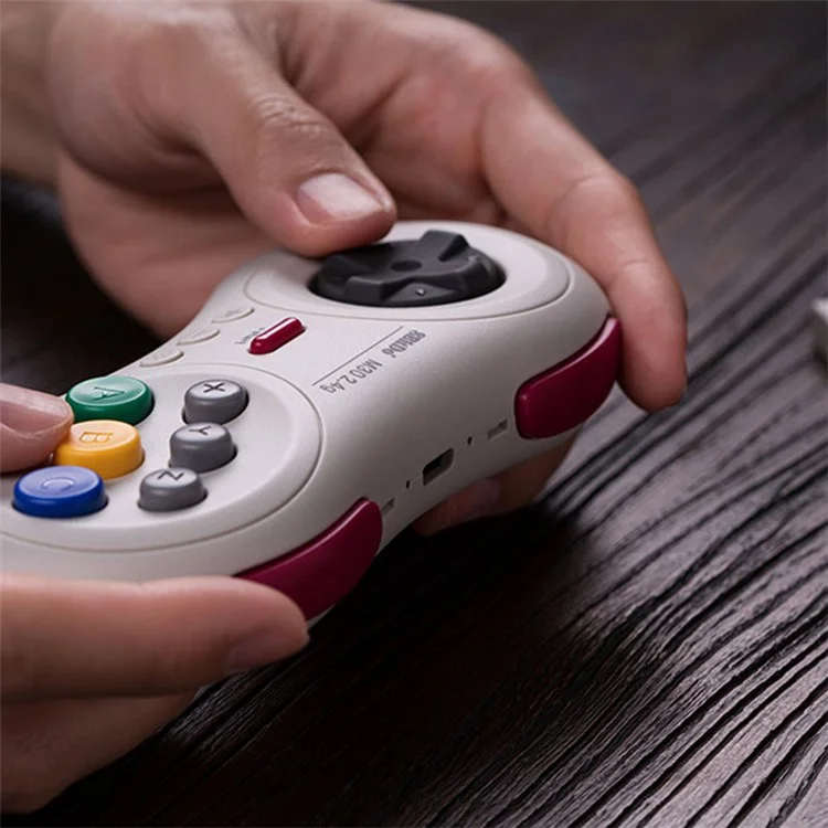 8BITDO M30 2.4G Wireless Gamepad with 6-Button Layout for Sega Genesis Mini / Mega Drive Mini / Switch - White