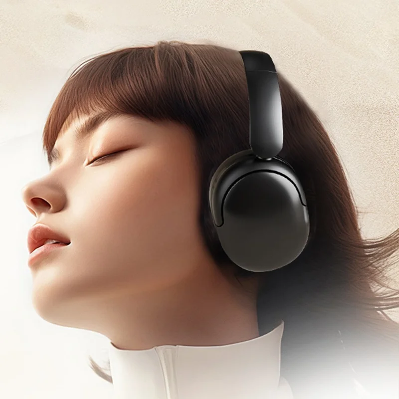 AKZ 29 Over-Ear Bluetooth-compatible Headphone Foldable Stereo Music Wireless / AUX Wired Headset - Ivory White