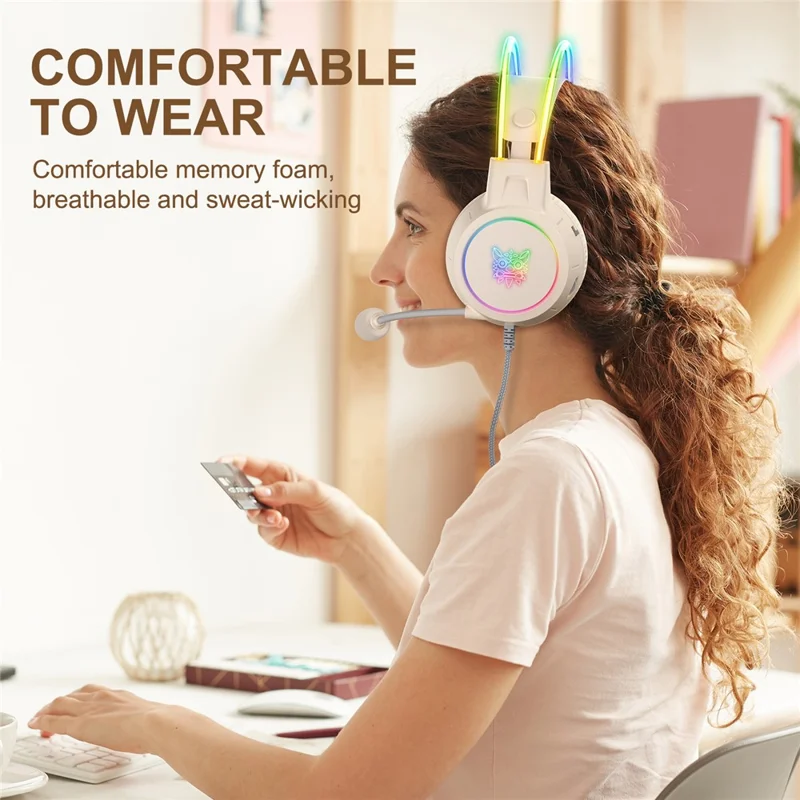 ONIKUMA X15 Pro Gaming Headset 3.5mm Wired Headset Surround Sound Gaming Headphone with RGB Lighting Effect - Beige