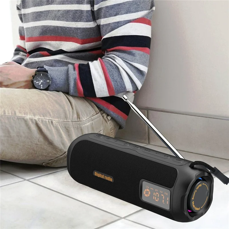 P12A 10W Stereo Outdoor Bluetooth-compatible Speaker with LED Display FM  /  AM Radio Support TF Card