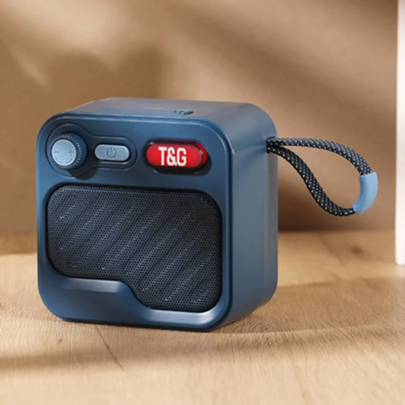 T&G 701 Portable Speaker Bluetooth-Compatible Wireless Speaker Audio Device with FM Radio  /  TWS Function - Blue