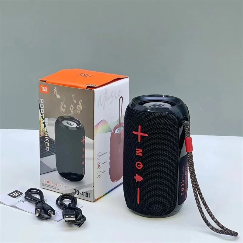 T&G 419 Portable Speaker Support TF Card  /  U Disk, Bluetooth-Compatible Speaker Subwoofer Wireless Audio Device with FM Radio - Black