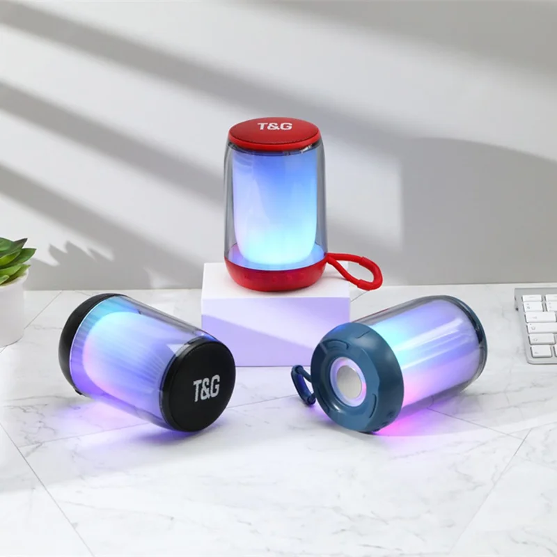 T&G TG346 Haut-parleur compatible Bluetooth Radio FM Lumière colorée Subwoofer de bureau Prise en charge des appels mains libres - Rouge