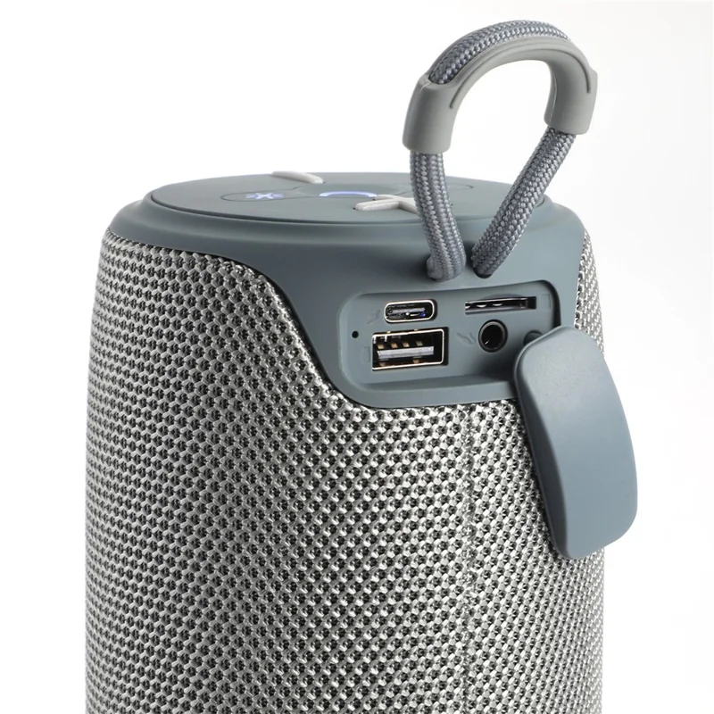 T&G TG-675 Красочный светодиодный FM-динамик с Bluetooth и музыкальным звуком сабвуфера - черный