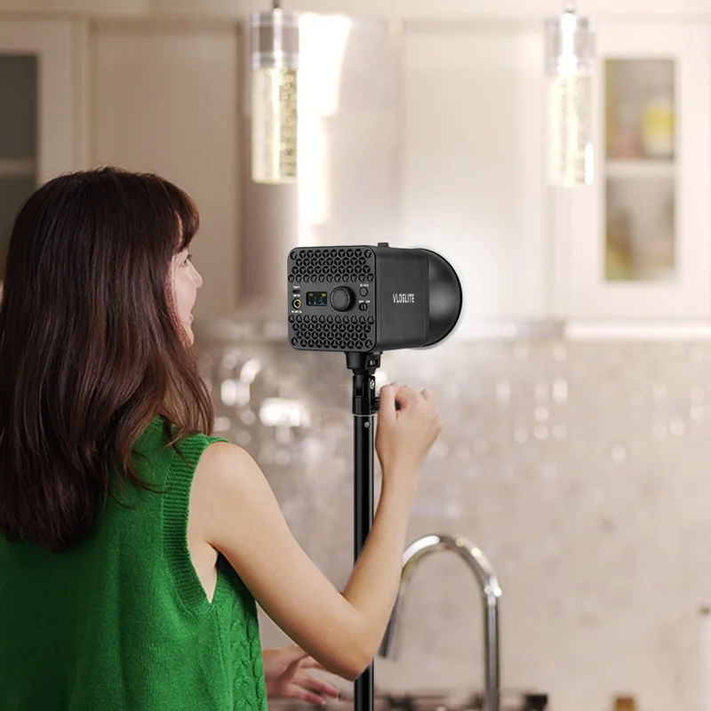 VLOGLITE P100RGB 100W COB Video Light 2700K-6500K CRI96+ Rechargeable Studio Lighting Wireless Photography Lamp