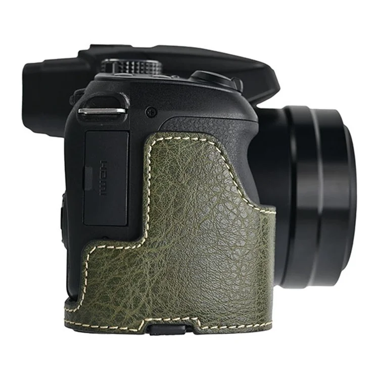 Чехол для камеры Panasonic Lumix FZ80D с плечевым ремнем, большим вырезом, фактурой под кожу лайчи и защитной крышкой - зеленый