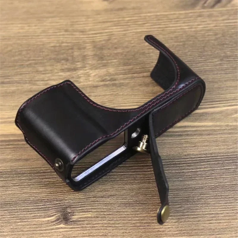 Para Leica C-Lux Estuche Protector de Cámara Digital de Piel sintética Cubierta Semicorporal con Apertura de Batería - Negro