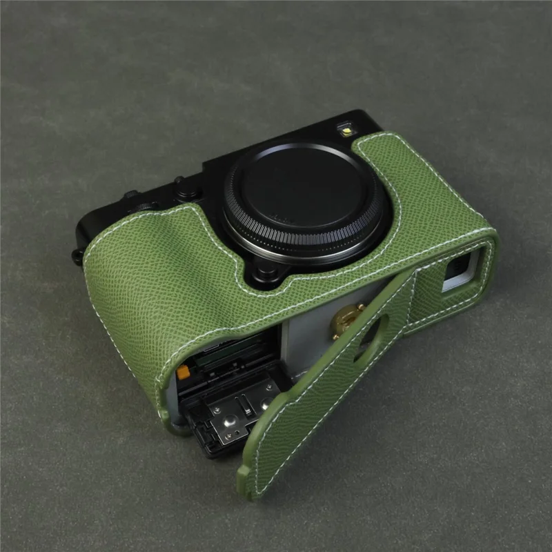 For Fujifilm X-E5 Camera Case with Detachable Battery Access  /  Shoulder Strap - Green