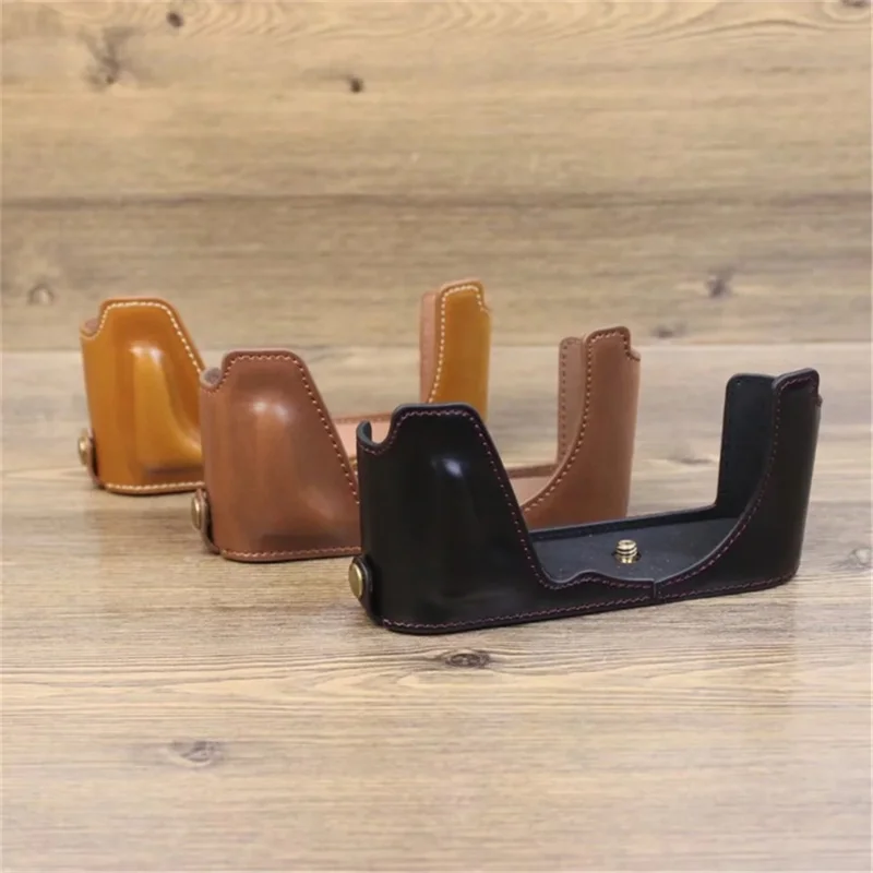 غطاء خلفي واقٍ جزئي من جلد البولي يوريثان الصناعي للبطارية لهاتف Leica CL - أسود