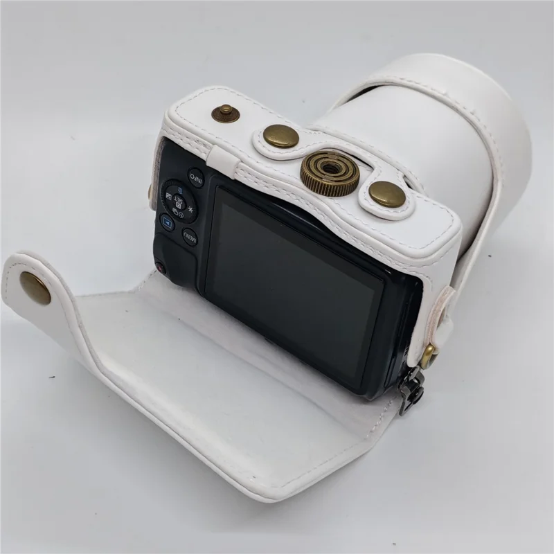 حقيبة كاميرا كانون EOS M / M10 / M100 / M200 بتصميم كلاسيكي من جلد PU مع غطاء واقي وحزام كتف - أبيض