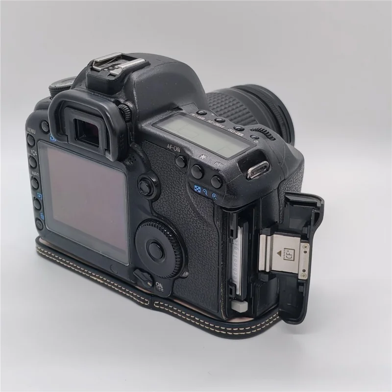 Half Case for Canon EOS 5D Mark II  /  Mark III  /  Mark IV Detachable Battery Design PU Leather Camera Grip Cover with Wrist Strap - Black