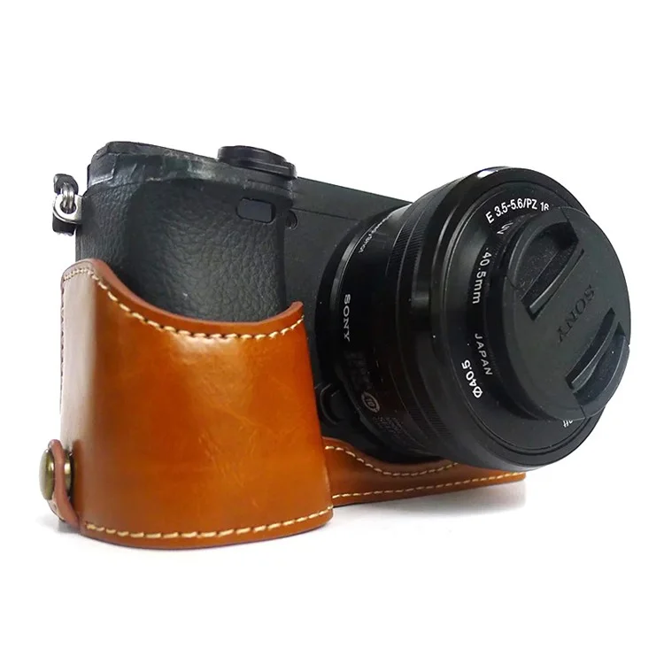 Para Sony A6400 / A6300 / A6000 Câmera Capa Protetora de Corpo Meio com Abertura para Bateria em Couro PU - Marrom